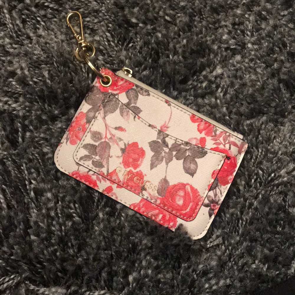 Guess Card Holder 🌺🌹🌷🌸